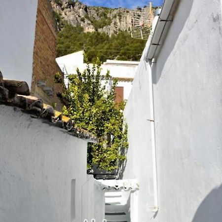 Casa Rural Recovecos Algodonales Extérieur photo
